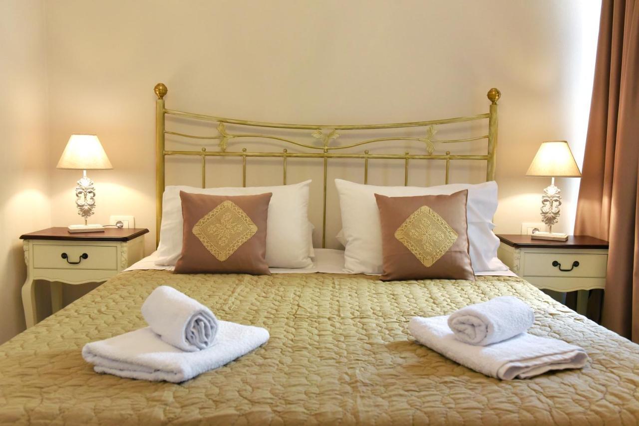 Oisyra Hotel Ermupoli Zewnętrze zdjęcie