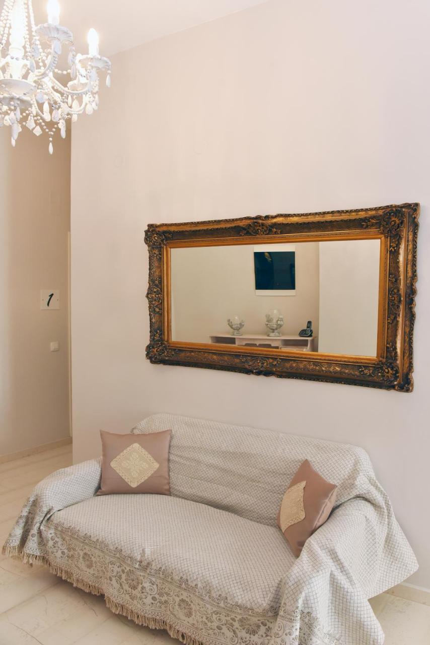 Oisyra Hotel Ermupoli Zewnętrze zdjęcie